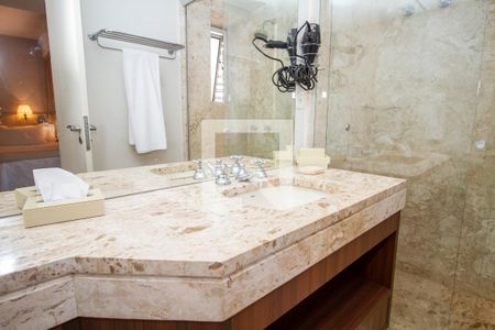 Apartamento para alugar com 117m², 2 quartos e 2 vagasBanheiro da Suíte 2