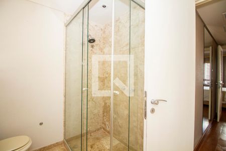Apartamento para alugar com 117m², 2 quartos e 2 vagasBanheiro da Suíte