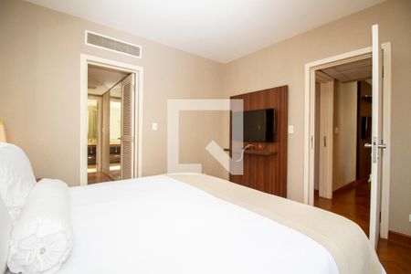 Apartamento para alugar com 117m², 2 quartos e 2 vagasSuíte