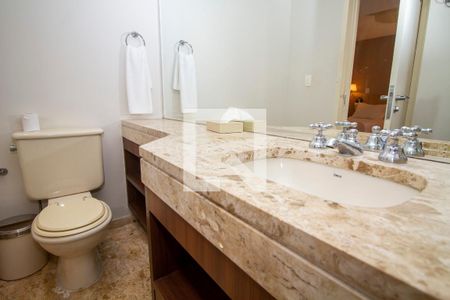 Apartamento para alugar com 117m², 2 quartos e 2 vagasBanheiro da Suíte 2