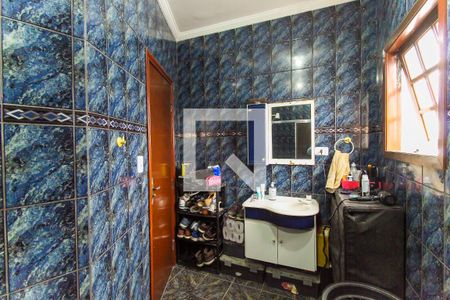 Casa à venda com 200m², 3 quartos e 2 vagasBanheiro da Suíte