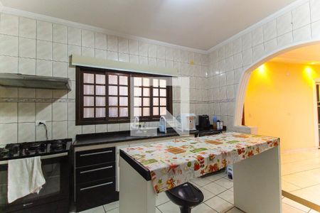 Casa à venda com 200m², 3 quartos e 2 vagasCozinha
