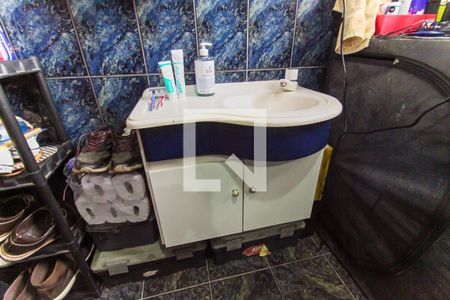 Casa à venda com 200m², 3 quartos e 2 vagasBanheiro da Suíte