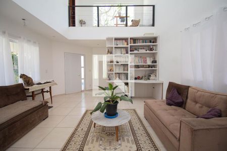 Sala de casa à venda com 4 quartos, 346m² em City América, São Paulo