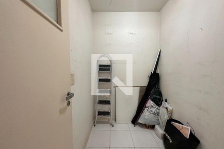 Apartamento para alugar com 147m², 2 quartos e 2 vagasQuarto de Serviço