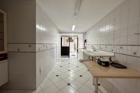 Apartamento para alugar com 147m², 2 quartos e 2 vagasCozinha