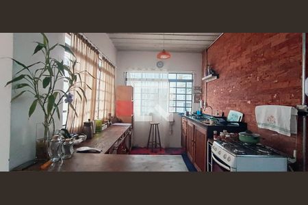 Cozinha de casa à venda com 3 quartos, 331m² em Vila Anastácio, São Paulo