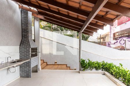 Casa para alugar com 241m², 3 quartos e 2 vagasÁrea Externa