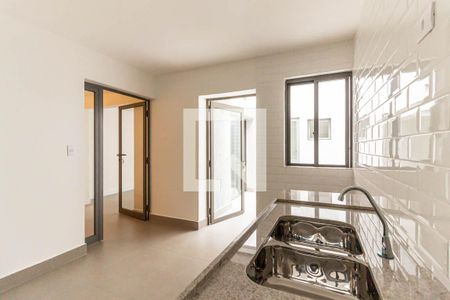 Casa para alugar com 241m², 3 quartos e 2 vagasCozinha