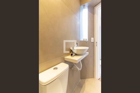 Casa para alugar com 241m², 3 quartos e 2 vagasBanheiro da Suíte 2