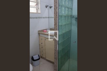 Banheiro de apartamento para alugar com 1 quarto, 50m² em Tijuca, Rio de Janeiro