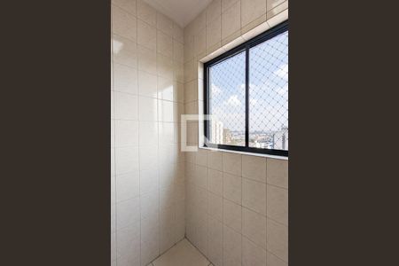 Apartamento para alugar com 77m², 3 quartos e 2 vagasÁrea de serviço