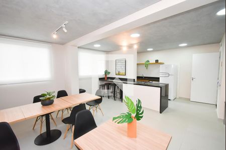 Apartamento para alugar com 38m², 2 quartos e sem vaga Apartamento para alugar com 38m², 2 quartos e sem vagaÁrea comum