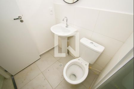 Apartamento para alugar com 38m², 2 quartos e sem vaga Apartamento para alugar com 38m², 2 quartos e sem vagaBanheiro