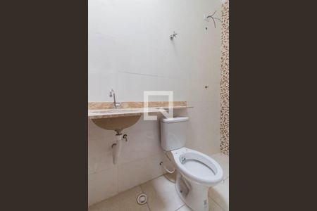 Casa à venda com 120m², 3 quartos e 2 vagas Casa à venda com 120m², 3 quartos e 2 vagasBanheiro