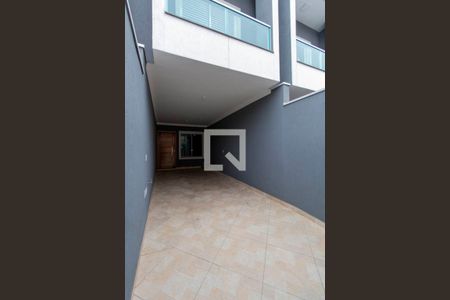 Casa à venda com 120m², 3 quartos e 2 vagas Casa à venda com 120m², 3 quartos e 2 vagasGaragem