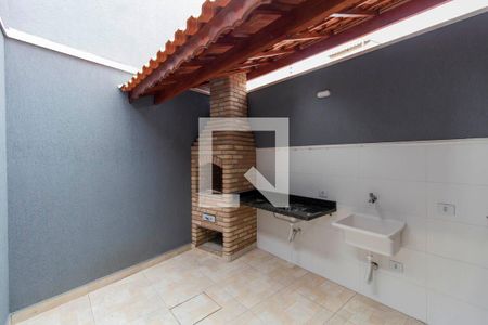 Casa à venda com 120m², 3 quartos e 2 vagas Casa à venda com 120m², 3 quartos e 2 vagasÁrea de Serviço e Churrasqueira