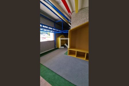 Apartamento para alugar com 74m², 2 quartos e 1 vagaÁrea comum