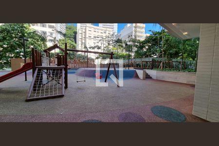 Apartamento para alugar com 74m², 2 quartos e 1 vagaÁrea comum