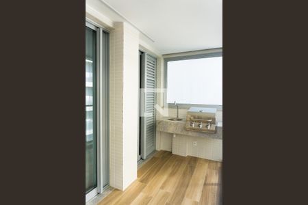 Apartamento para alugar com 74m², 2 quartos e 1 vaga Apartamento para alugar com 74m², 2 quartos e 1 vagaVaranda