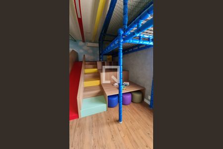 Apartamento para alugar com 74m², 2 quartos e 1 vagaÁrea comum