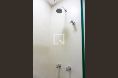 Apartamento para alugar com 74m², 2 quartos e 1 vaga Apartamento para alugar com 74m², 2 quartos e 1 vagaBanheiro