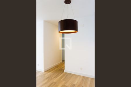 Apartamento para alugar com 74m², 2 quartos e 1 vaga Apartamento para alugar com 74m², 2 quartos e 1 vagaSala