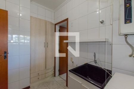 Apartamento para alugar com 180m², 3 quartos e 1 vagaÁrea de serviço