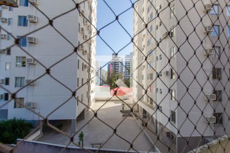 Vista de apartamento para alugar com 3 quartos, 180m² em Centro, Florianópolis