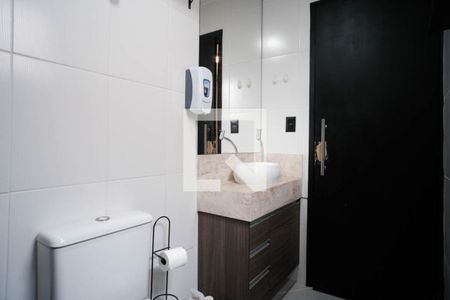 Casa para alugar com 75m², 2 quartos e 2 vagasBanheiro