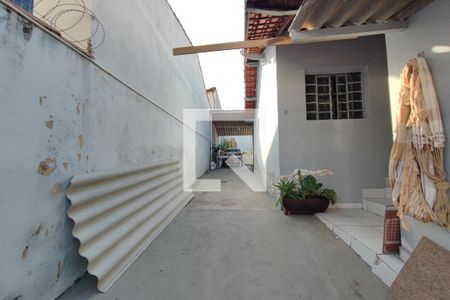 Casa à venda com 140m², 4 quartos e 1 vagaQuintal - Garagem