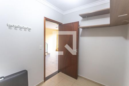 Casa à venda com 298m², 3 quartos e 5 vagasQuarto de Serviço