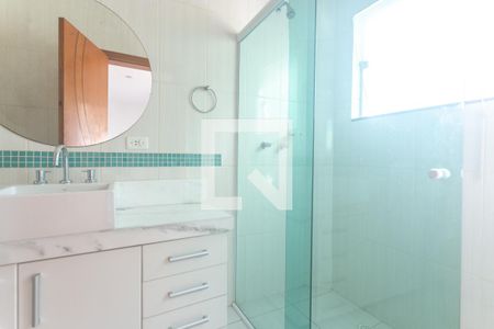 Casa à venda com 298m², 3 quartos e 5 vagasBanheiro Social