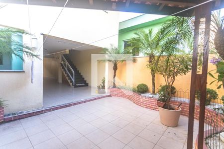 Casa à venda com 298m², 3 quartos e 5 vagasÁrea Externa