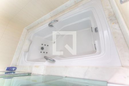 Casa à venda com 298m², 3 quartos e 5 vagasBanheiro da Suíte 3