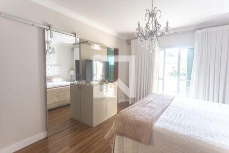 Casa à venda com 298m², 3 quartos e 5 vagasSuíte 3