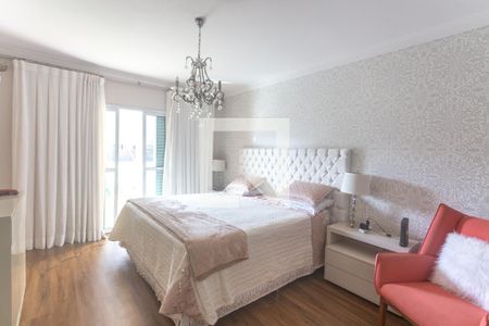 Casa à venda com 298m², 3 quartos e 5 vagasSuíte 3