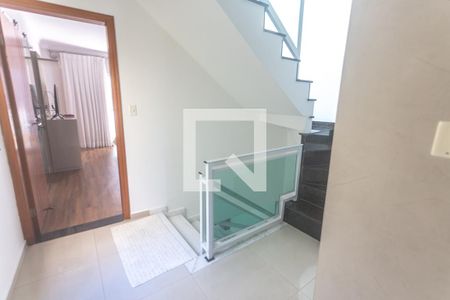 Casa à venda com 298m², 3 quartos e 5 vagasCorredor