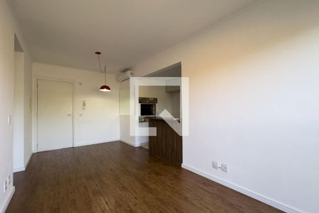 Sala de apartamento à venda com 2 quartos, 60m² em Vila Nova, Porto Alegre