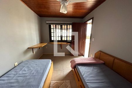 Casa de condomínio à venda com 350m², 4 quartos e 2 vagasQuarto 1