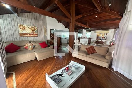 SALA de casa de condomínio à venda com 4 quartos, 350m² em Anil, Rio de Janeiro