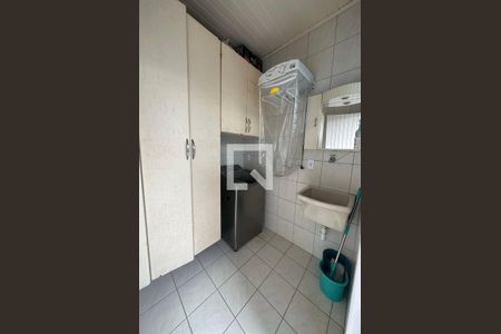 Casa de condomínio à venda com 350m², 4 quartos e 2 vagasÁrea de Serviço