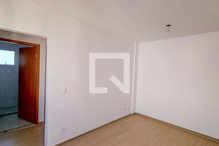 sala de apartamento para alugar com 2 quartos, 50m² em Jacarepaguá, Rio de Janeiro
