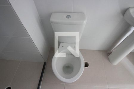 Banheiro de apartamento para alugar com 2 quartos, 34m² em Guaianazes, São Paulo