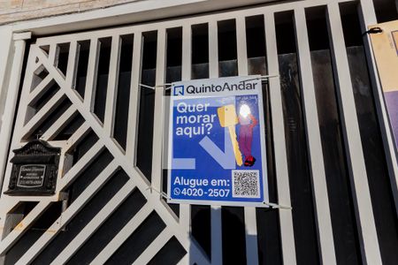 Casa à venda com 600m², 2 quartos e 5 vagasPlaquinha