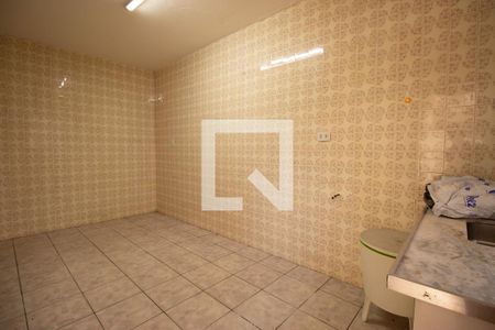 Casa à venda com 300m², 4 quartos e 4 vagasCasa fundo - Cozinha