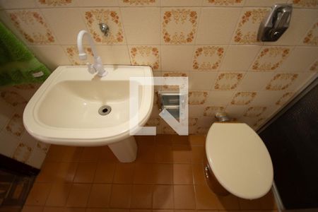 Casa à venda com 300m², 4 quartos e 4 vagasBanheiro 1