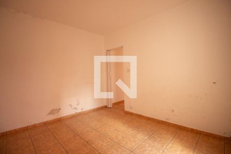 Casa à venda com 300m², 4 quartos e 4 vagasCasa fundo - Quarto