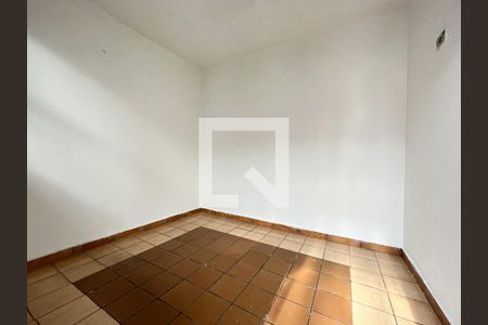 Casa à venda com 90m², 4 quartos e 1 vagaQuarto de Serviço