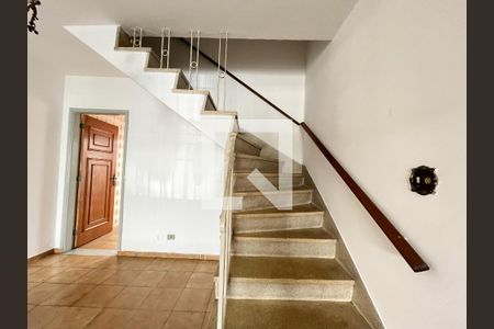 Escada de casa à venda com 4 quartos, 90m² em Vila da Saúde , São Paulo